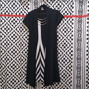Haani Chic Black/White Printed Dress
